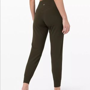 Lululemon Align Joggers - olive green